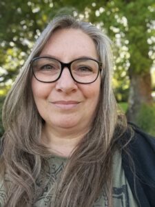 Portrait de Samantha Mercier, praticienne en accompagnement du burn-out et supervision professionnelle